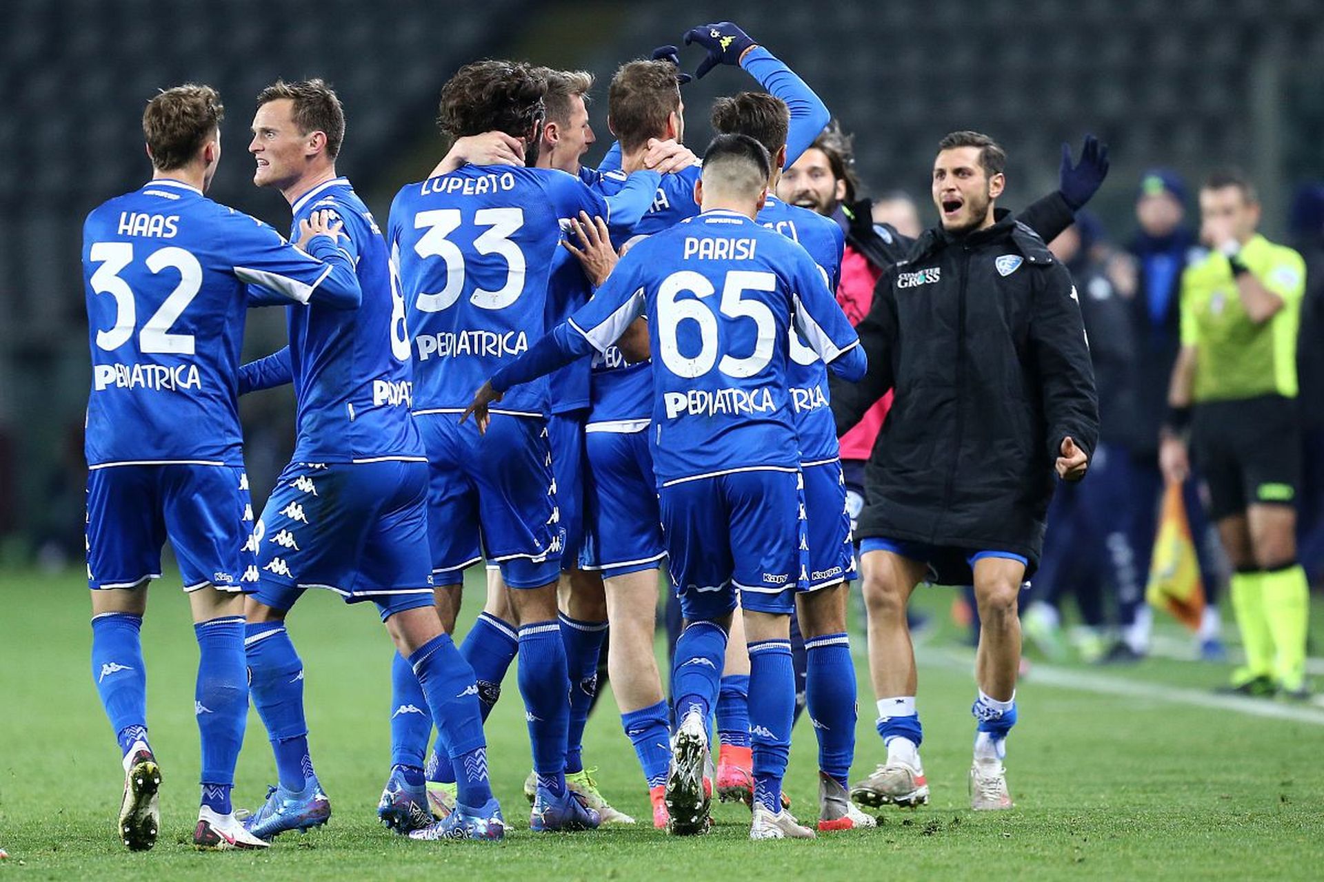 和高效射门 和高效射门